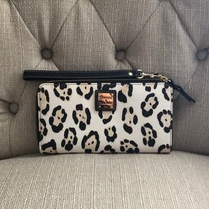 Dooney & Bourke Wristlet
